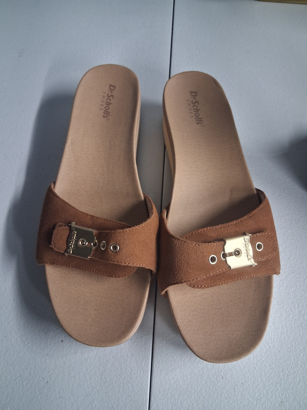 Dr. Scholl's Women's Tan Slide Sandals with Gold Buckle